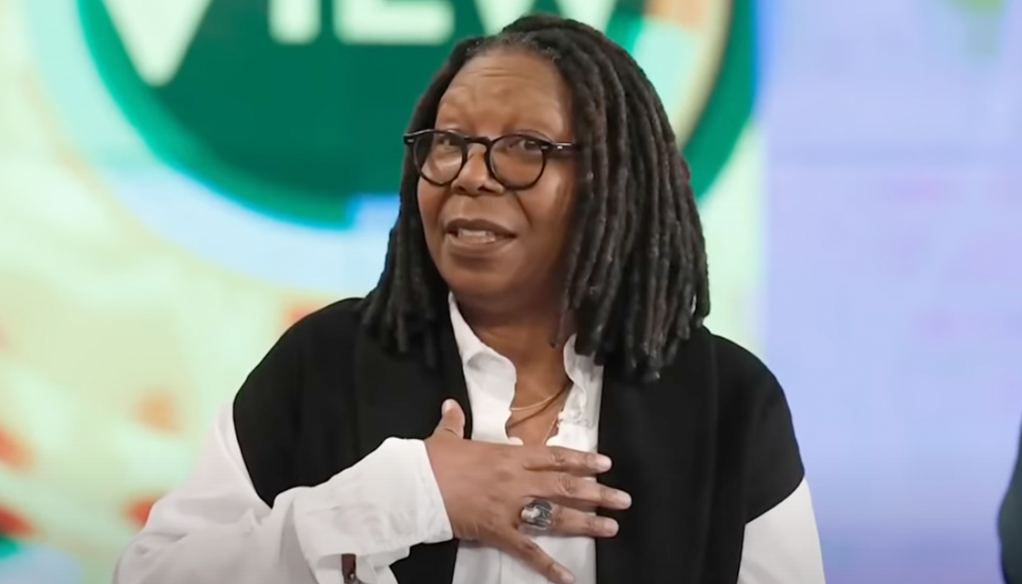 whoopi-goldberg-storms-off-the-view-set-over-miranda-lambert-clash